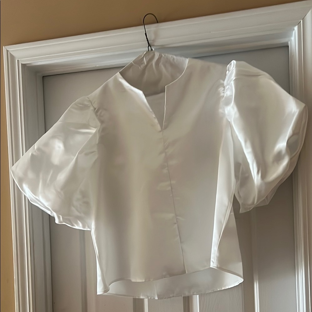 White Puff Sleeve Mandarin Collar Blouse
